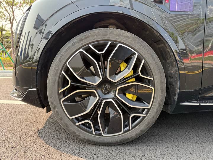 Фото 9 - Avatr 11