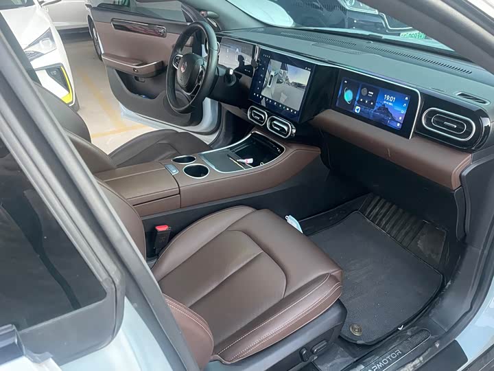 Фото 9 - Leapmotor C01