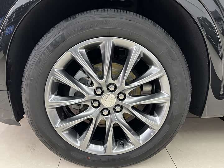 Фото 5 - Buick Enclave