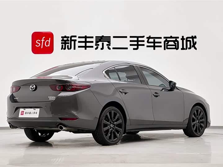 Фото 5 - Mazda 3 (Axela)