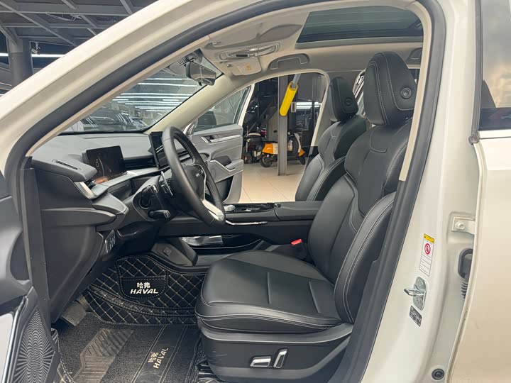 Фото 8 - Haval H6