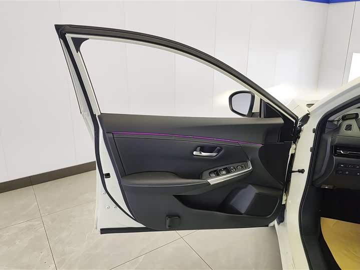 Фото 7 - Nissan Sylphy