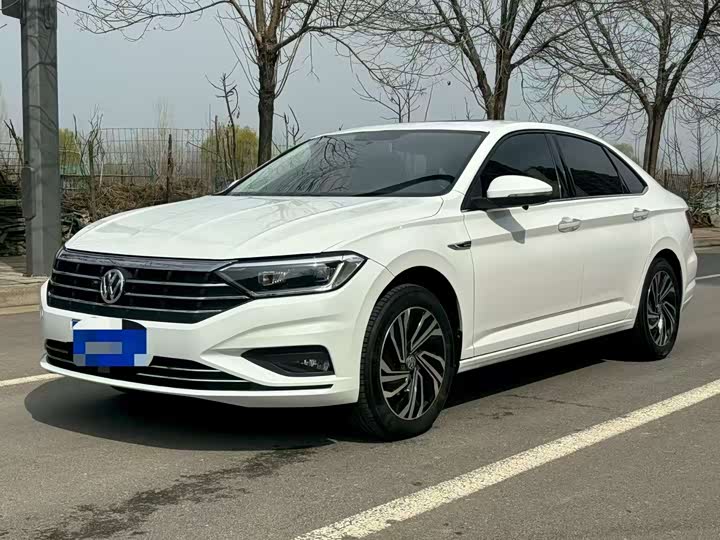 Photo 1 - Volkswagen Sagitar L