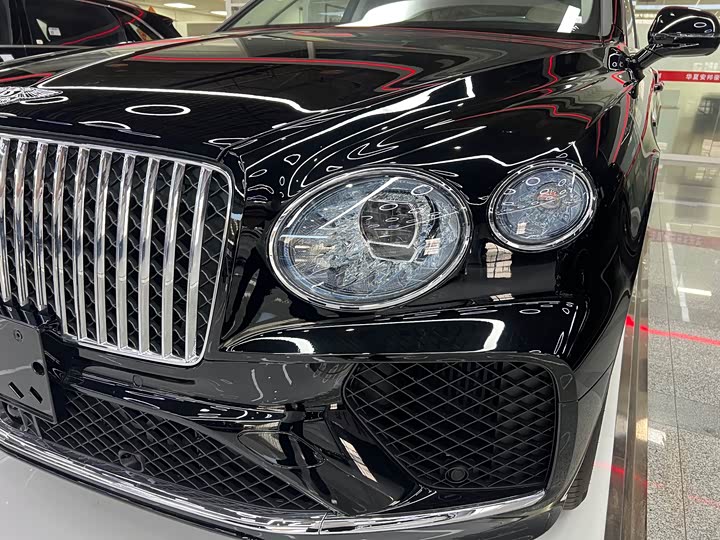 Фото 5 - Bentley Bentayga