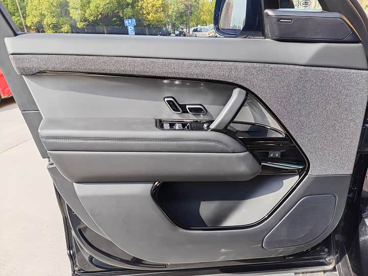 Photo 4 - Land Rover Range Rover Sport