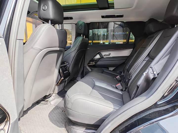 Photo 9 - Land Rover Range Rover Sport