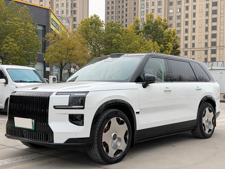 Фото 1 - Zeekr 9X