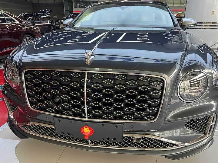 Фото 4 - Bentley Flying Spur