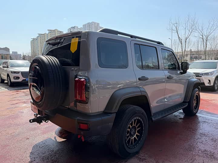 Фото 6 - Tank 300