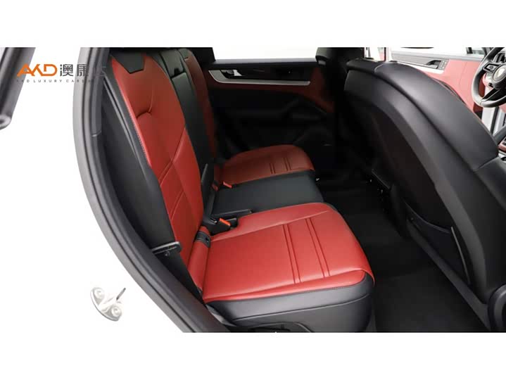 Фото 8 - Porsche Cayenne