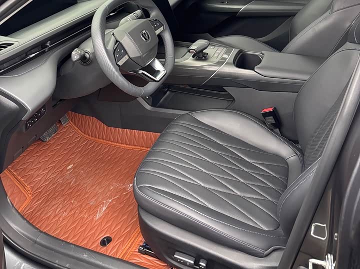 Фото 9 - Changan Eado Plus