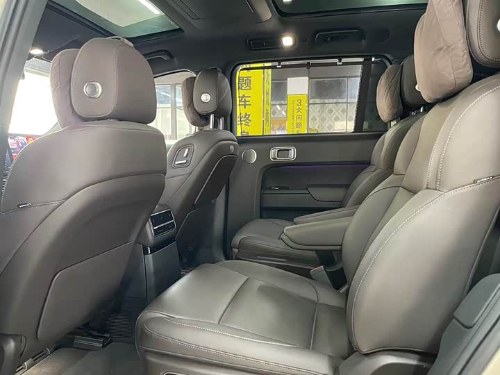 Фото 8 - LiXiang L9