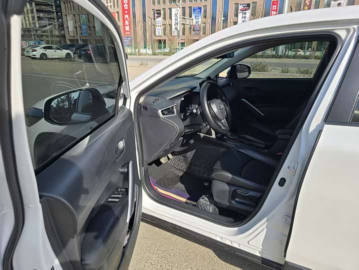 Фото 7 - Toyota Corolla Cross