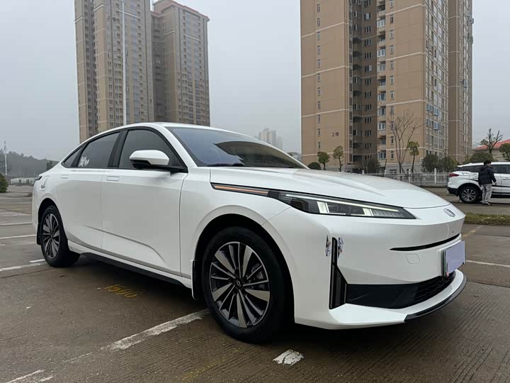 Фото 3 - Changan Qiyuan (Nevo) A05