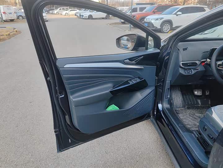 Фото 7 - Volkswagen ID.4 Crozz