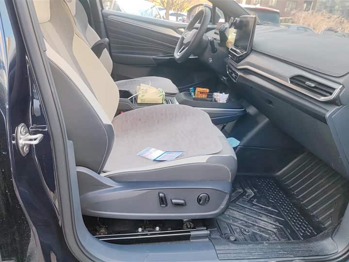 Фото 8 - Volkswagen ID.4 Crozz