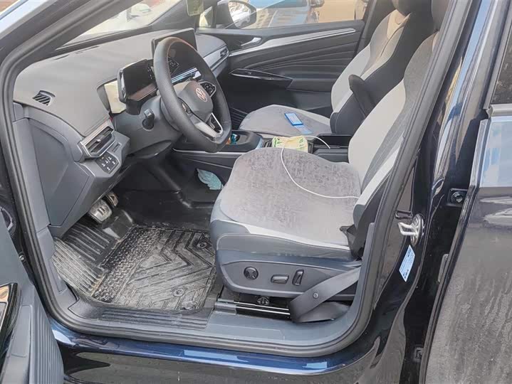 Фото 9 - Volkswagen ID.4 Crozz