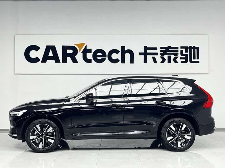 Фото 3 - Volvo XC60