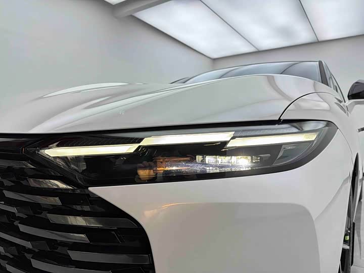 Фото 5 - Ford Mondeo