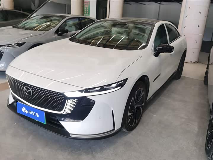 Фото 1 - Mazda EZ-6