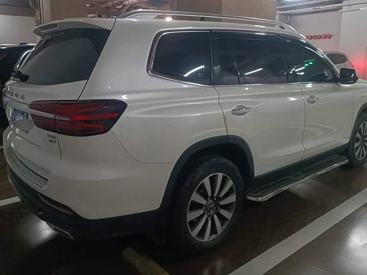 Фото 3 - Roewe RX8