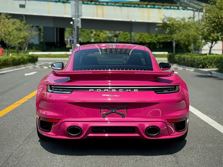 Фото 4 - Porsche 911