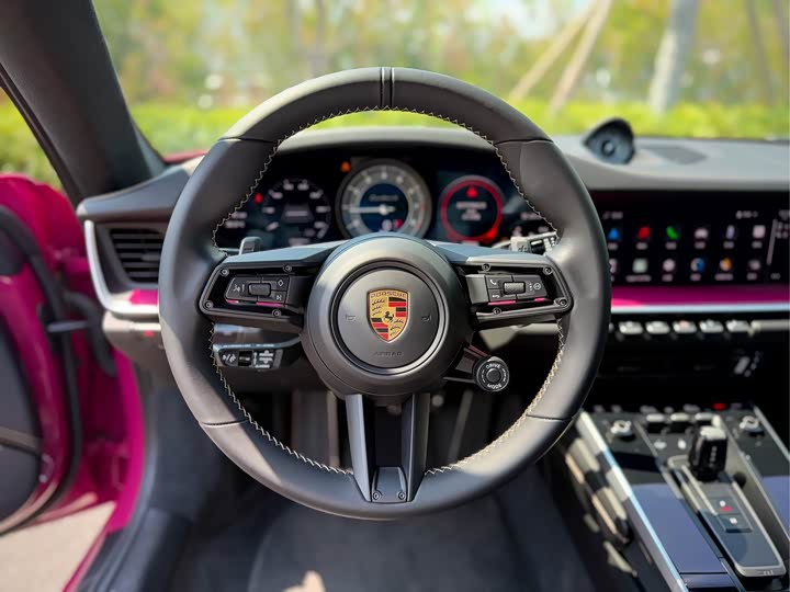 Фото 6 - Porsche 911