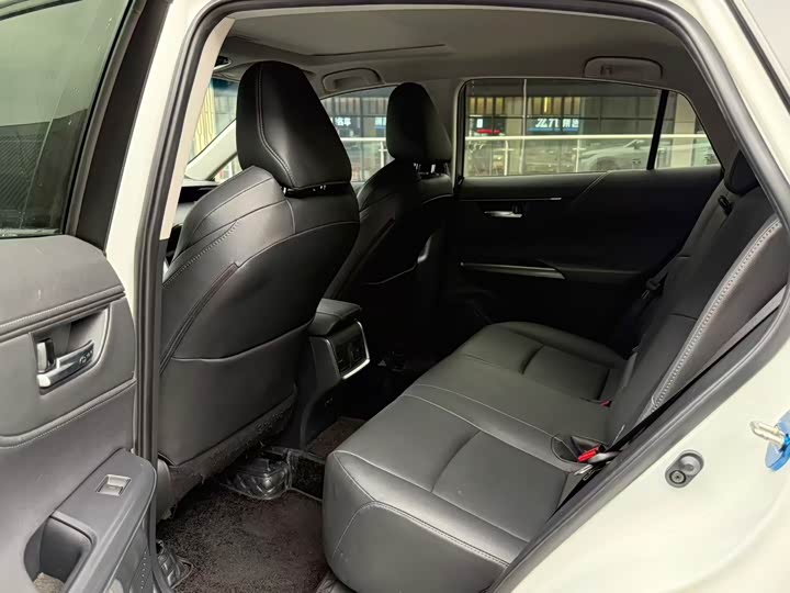 Фото 5 - Toyota Venza