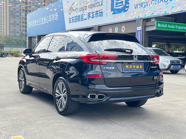 Фото 6 - Honda Avancier