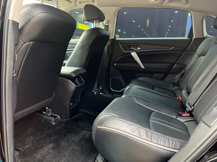 Фото 9 - Honda Avancier