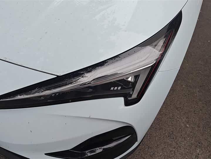 Photo 5 - BAIC Arcfox Alpha T5