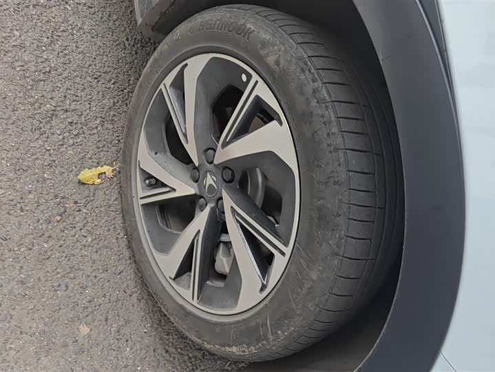 Photo 6 - BAIC Arcfox Alpha T5