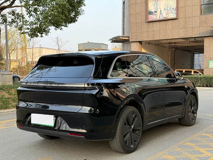 Photo 4 - LiXiang L6