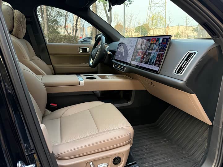 Photo 9 - LiXiang L6