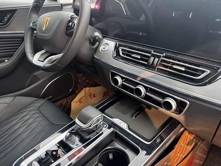 Фото 5 - Hongqi HS5