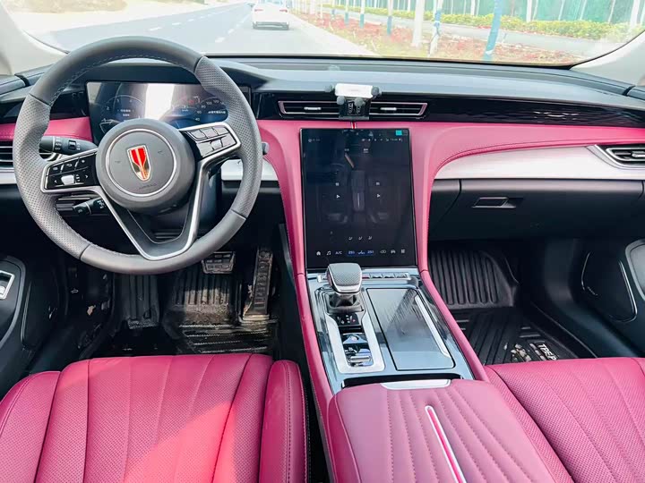 Фото 7 - Hongqi H5