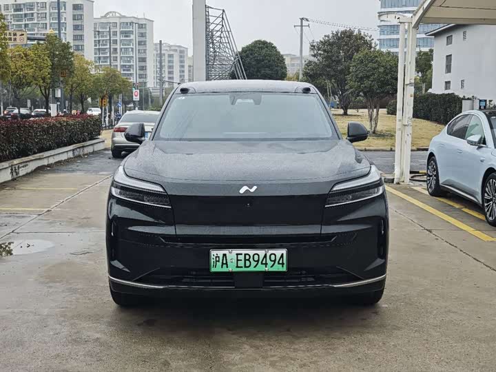 Фото 2 - Nio Onvo L90