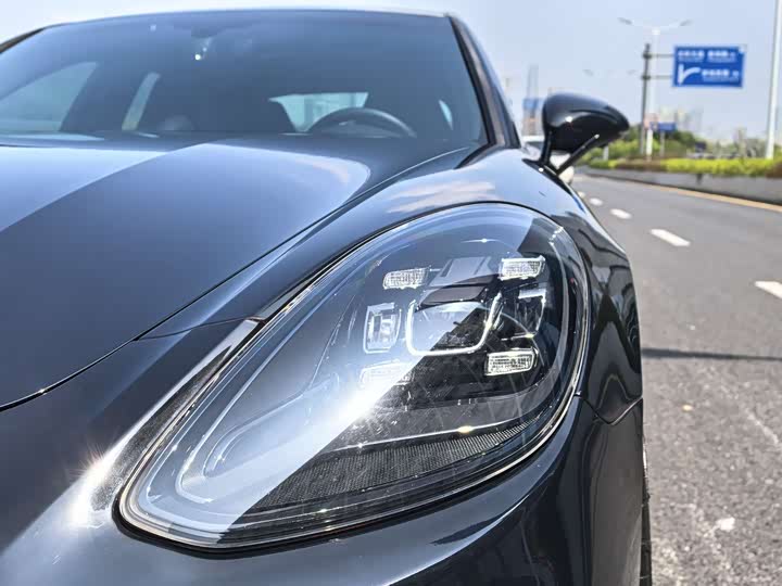 Фото 6 - Porsche Panamera