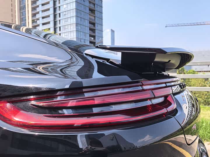 Фото 7 - Porsche Panamera