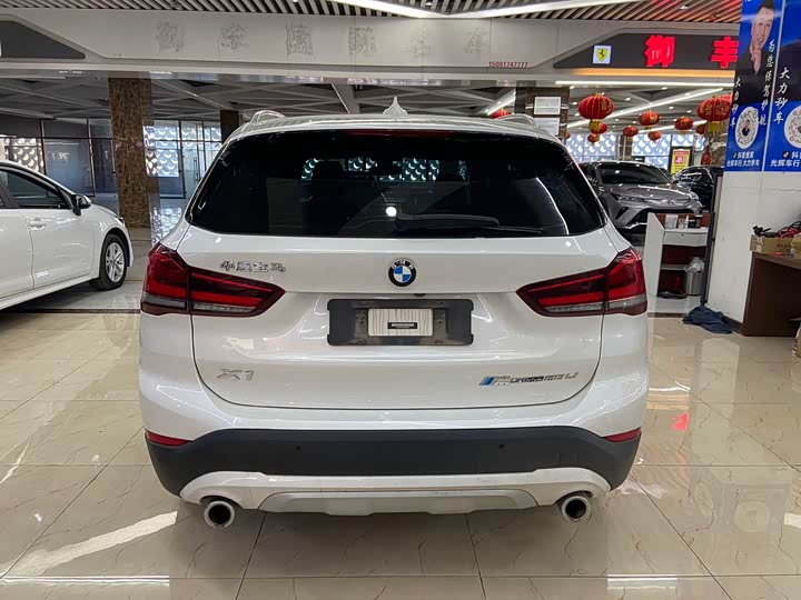 Фото 5 - BMW X1
