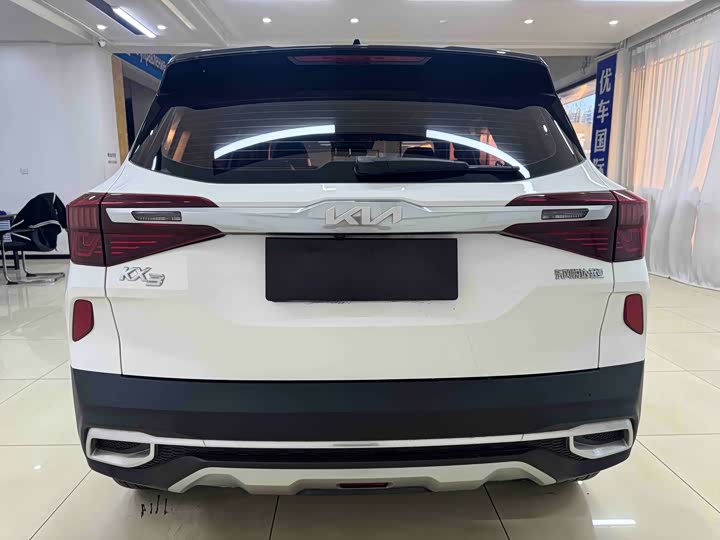 Фото 5 - Kia KX3