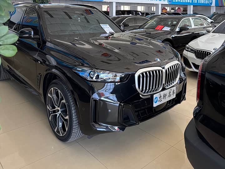 Фото 2 - BMW X5