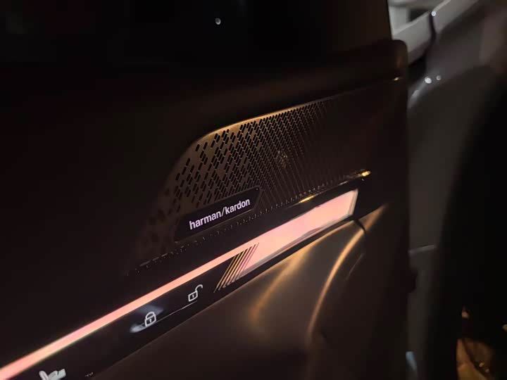 Фото 7 - BMW 5 Series