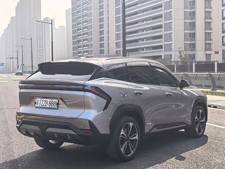 Фото 4 - Geely Galaxy L7