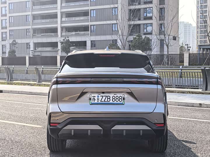 Фото 5 - Geely Galaxy L7