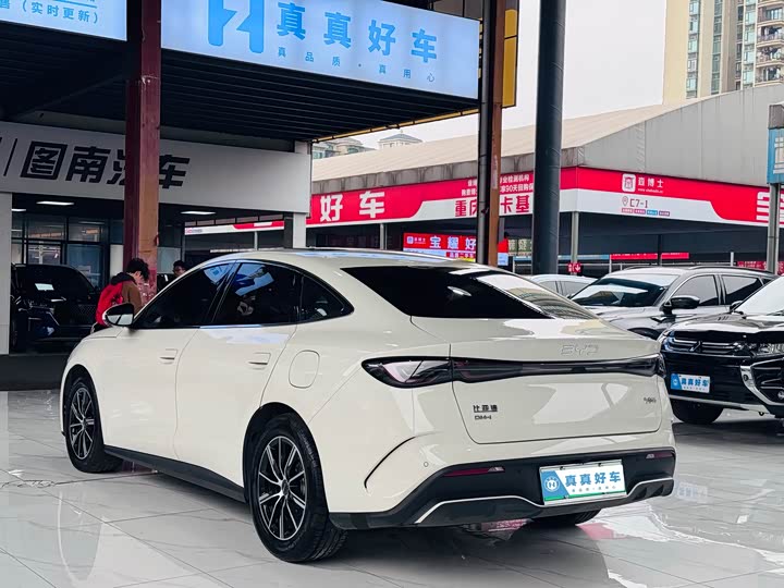 Фото 3 - BYD Seal