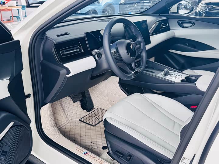 Фото 4 - BYD Seal