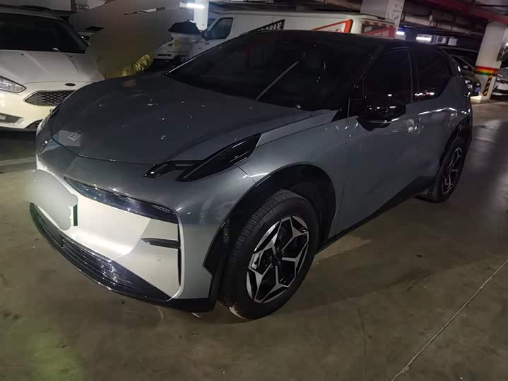 Фото 1 - Zeekr X