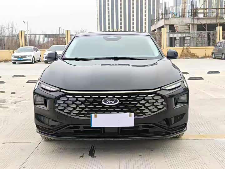 Фото 2 - Ford Mondeo