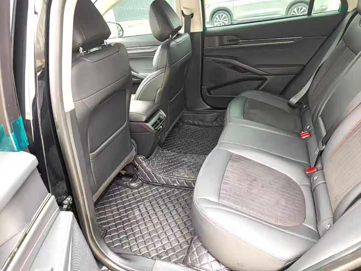 Фото 4 - Ford Mondeo